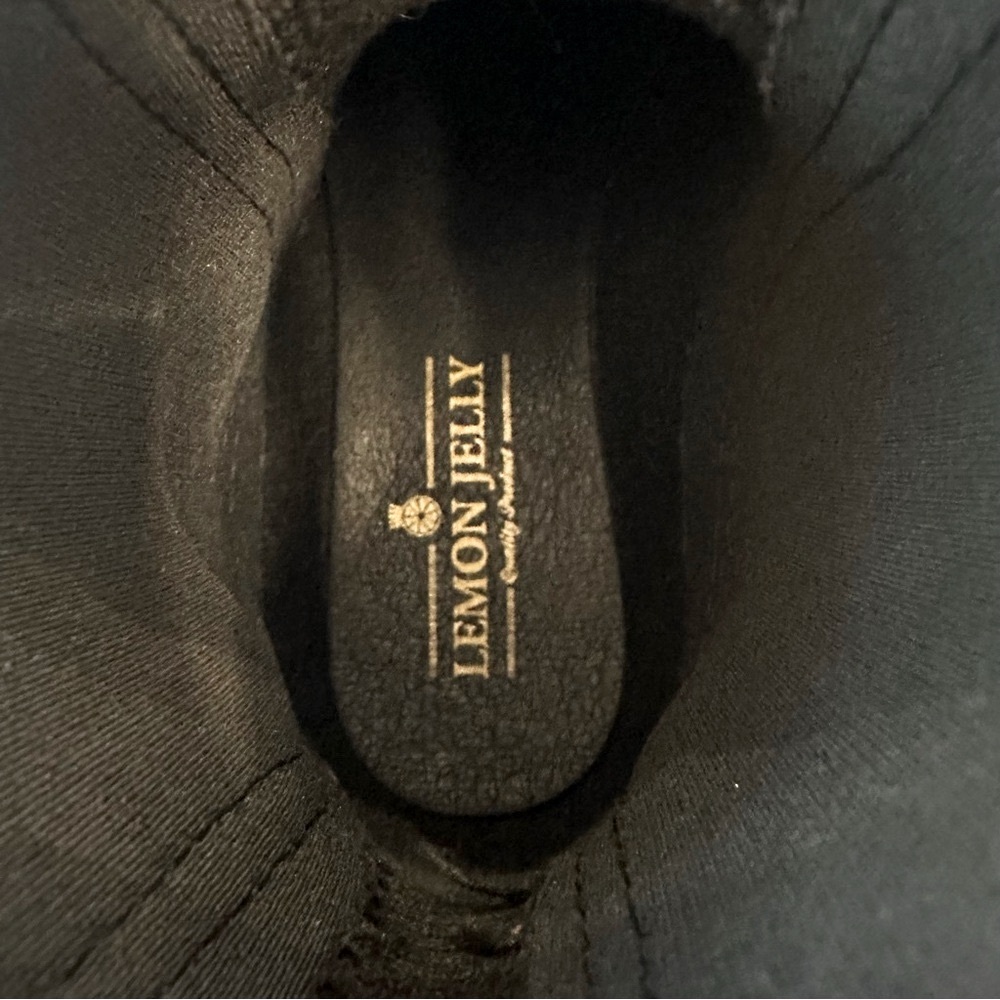 Lemon Jelly Velvet black Chelsea waterproof boots, size 38 - Picture 8 of 10